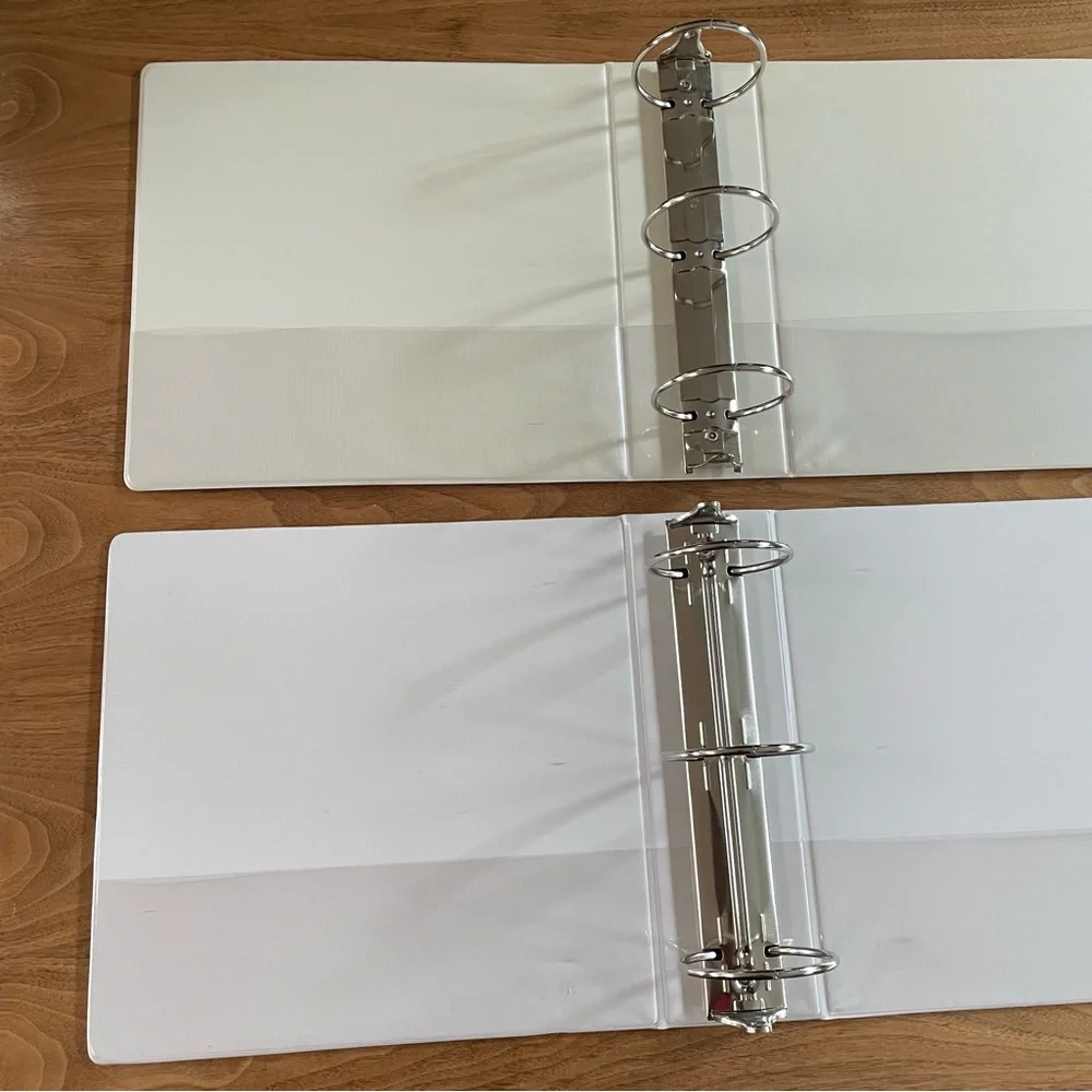 Pair of 4 in 3-ring binders